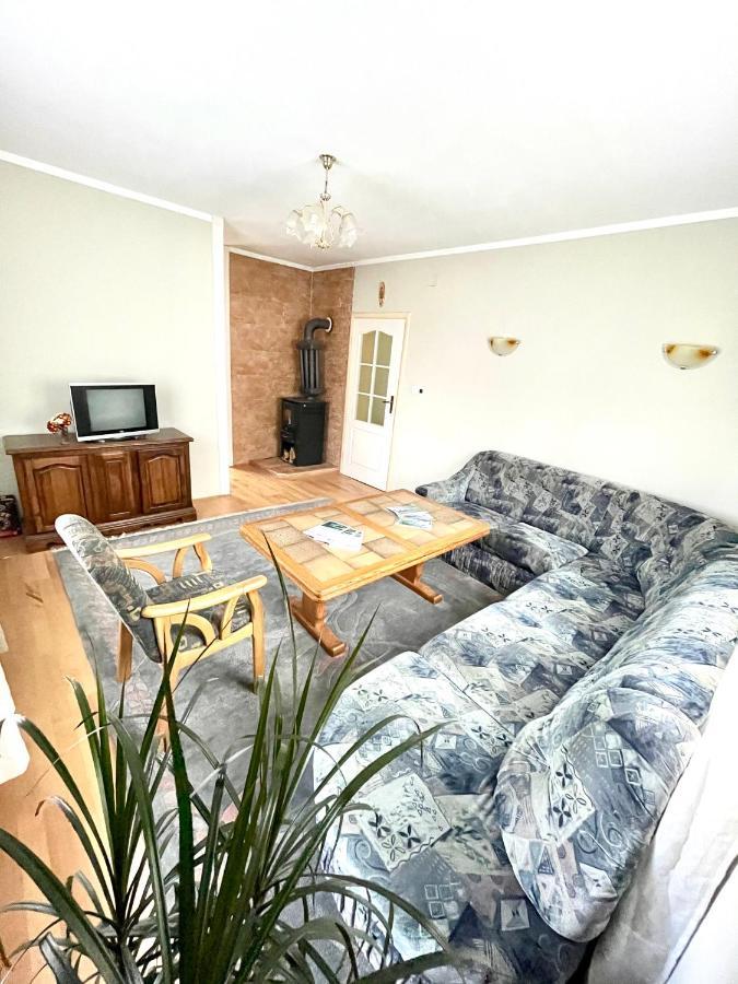 Underwoods Zabljak Guesthouse Dış mekan fotoğraf