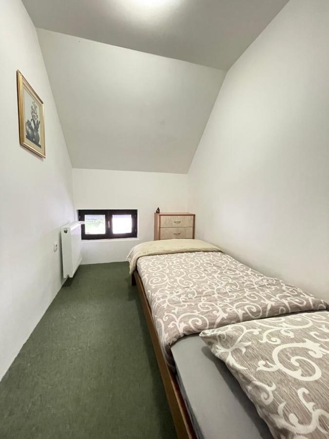 Underwoods Zabljak Guesthouse Dış mekan fotoğraf